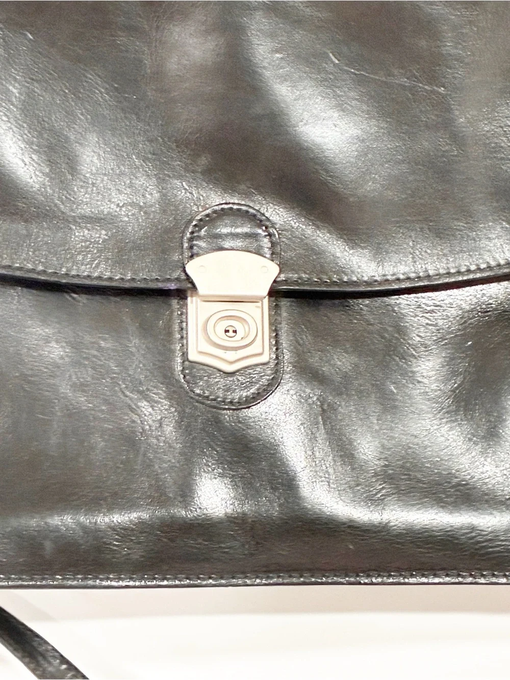 Vera Pelle Black Leather Laptop Work Bag Silver Buckle Crossbody
